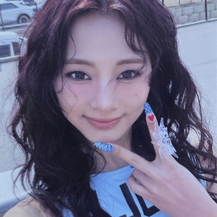 쯔위 (TWICE)의 최신 사진