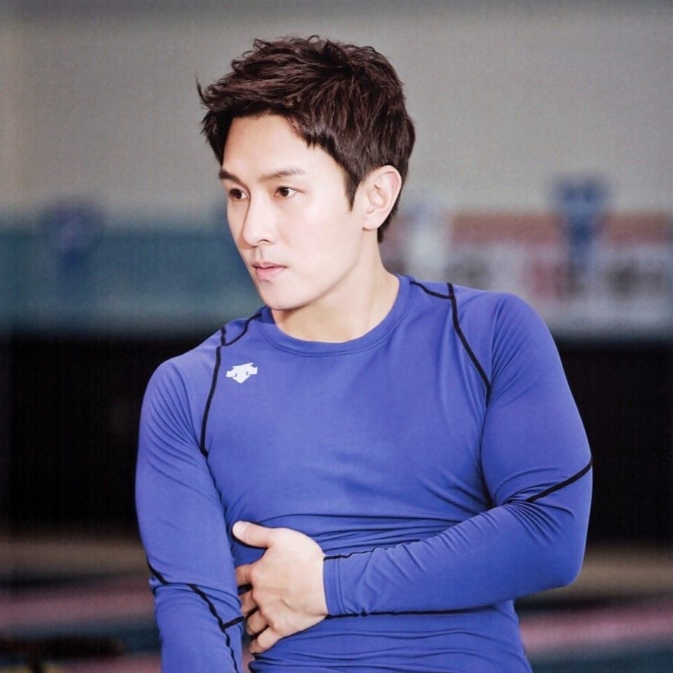 Recent activity shot of Kim Dongwan (SHINHWA)