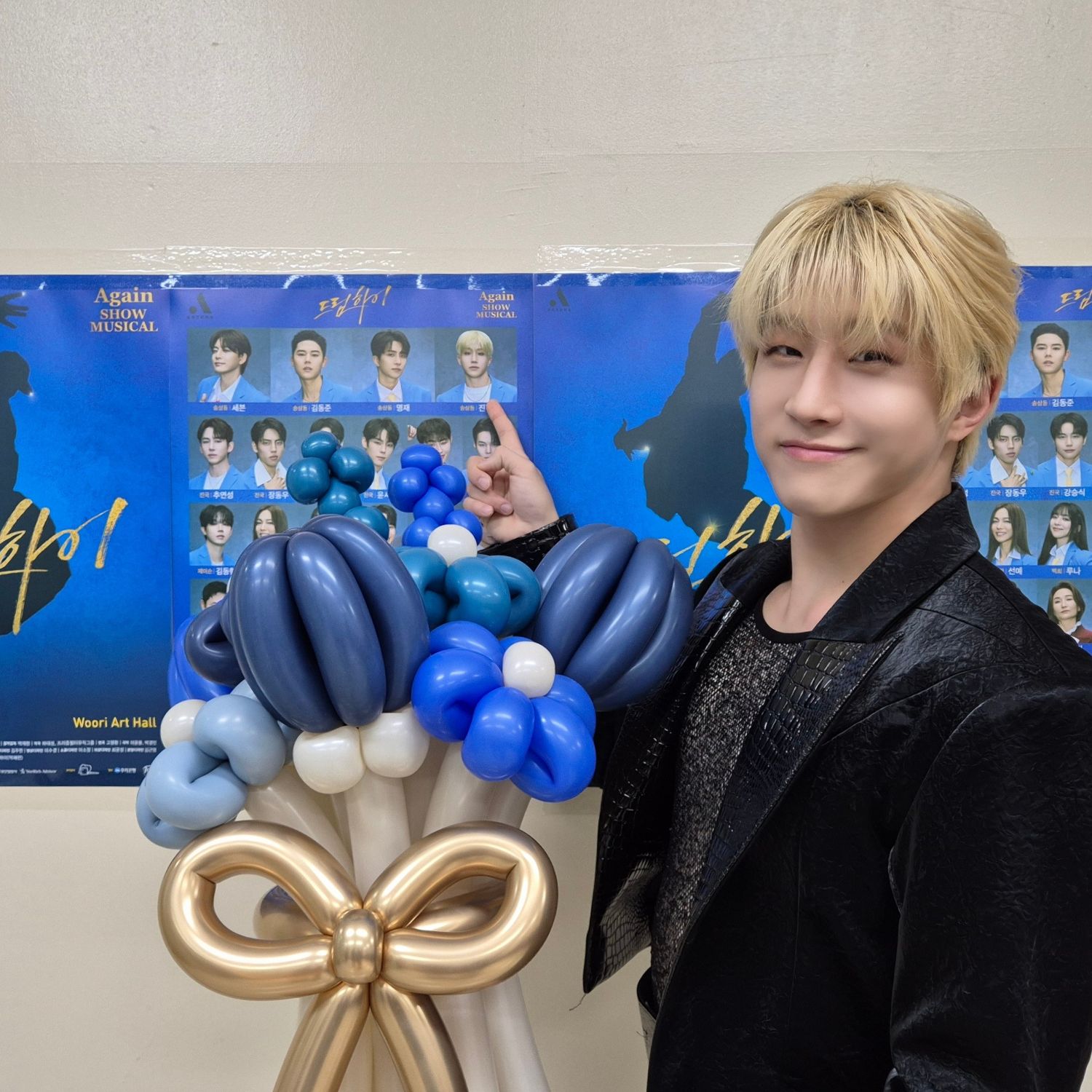 Latest photo of Jinjin (ASTRO)