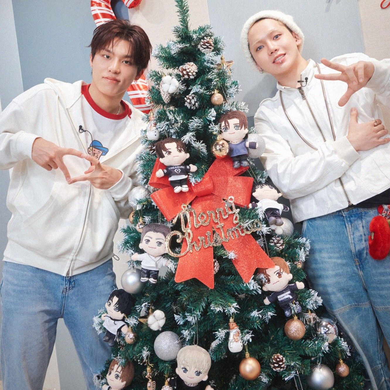 A moment captured by TREASURE's fan