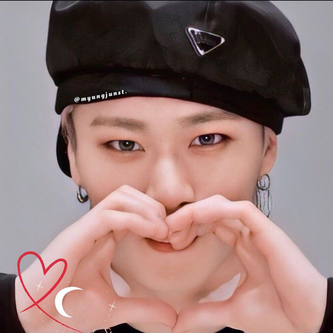 아스트로의 최신 사진