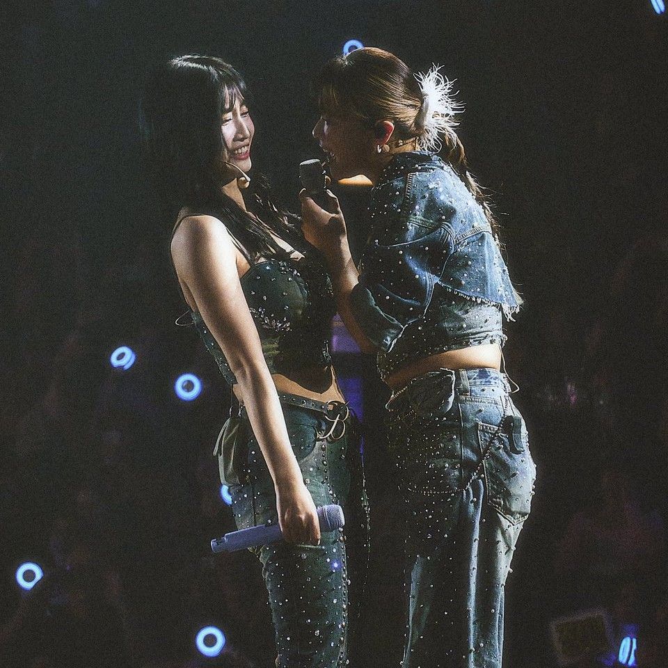 A moment captured by Momo (TWICE)'s fan