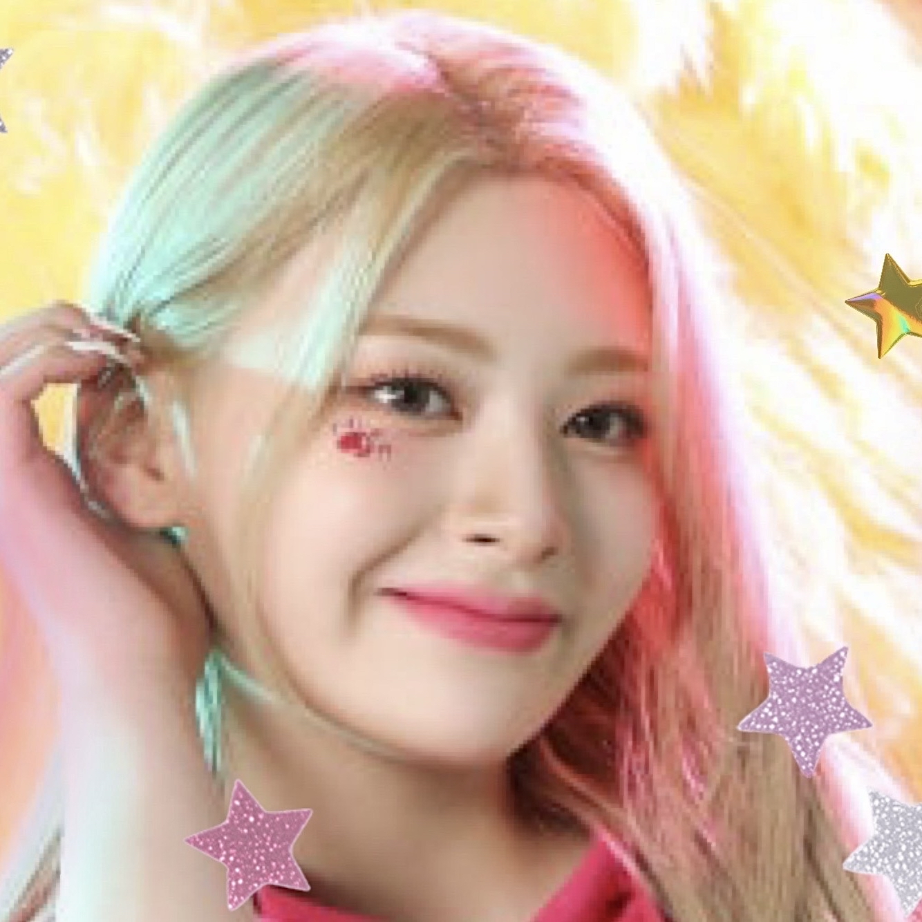 Latest photo of Seeun (STAYC)