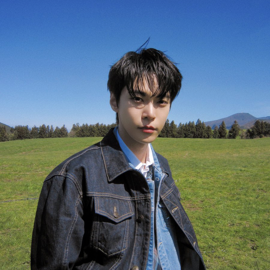 A moment captured by Doyoung (NCT 127)'s fan