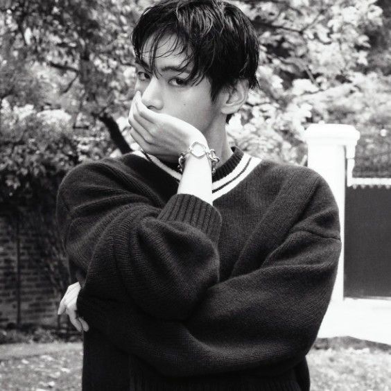 Behind-the-scenes cut of BTS