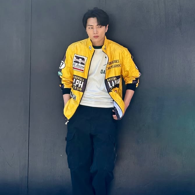 Behind-the-scenes cut of Jay (ENHYPEN)