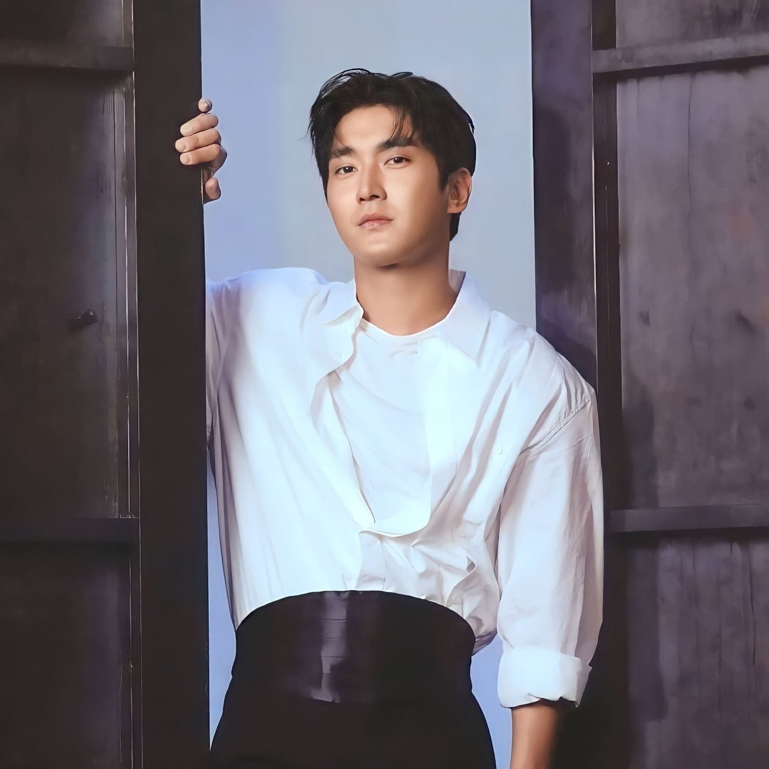 Behind-the-scenes cut of Super Junior