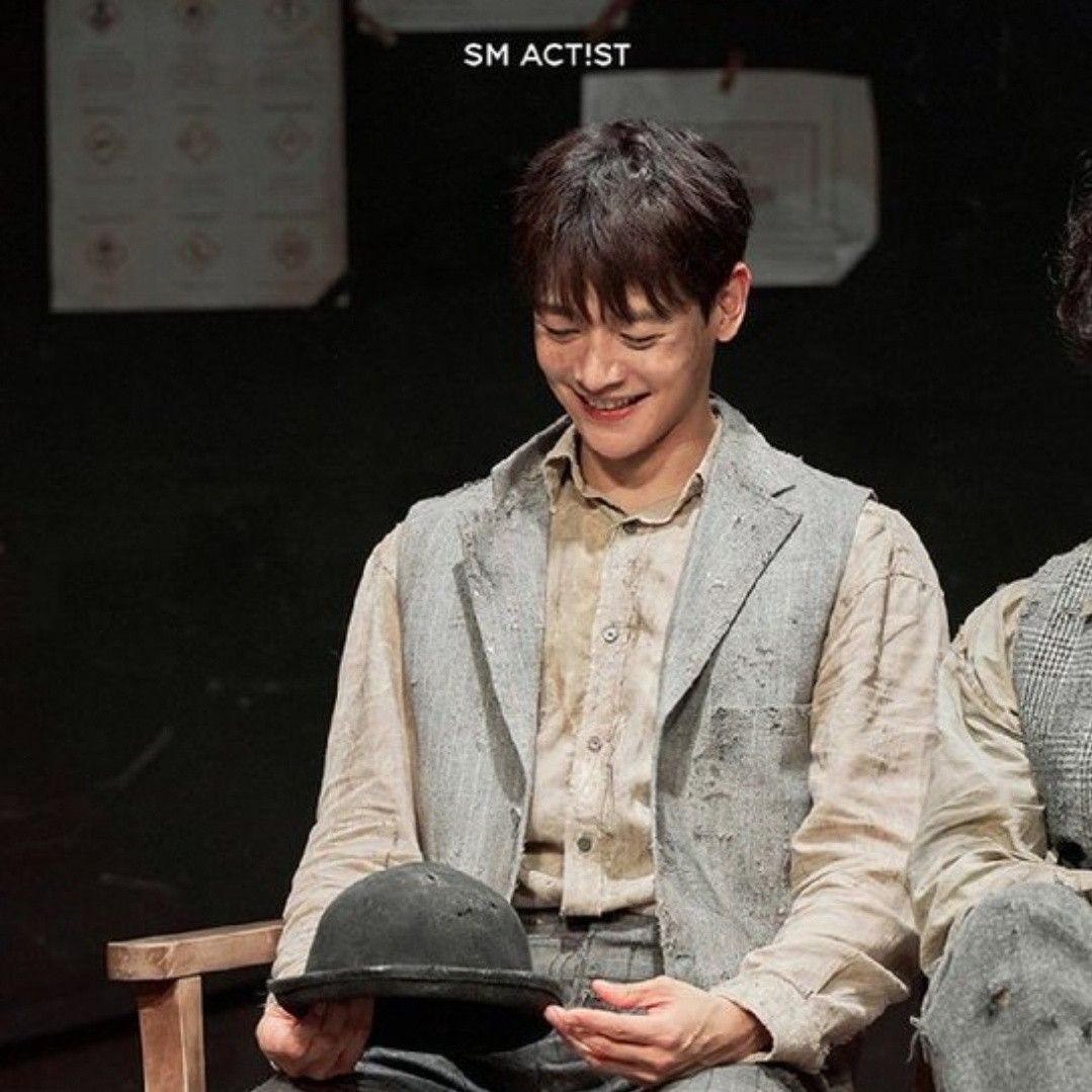Recent activity shot of Minho (SHINee)