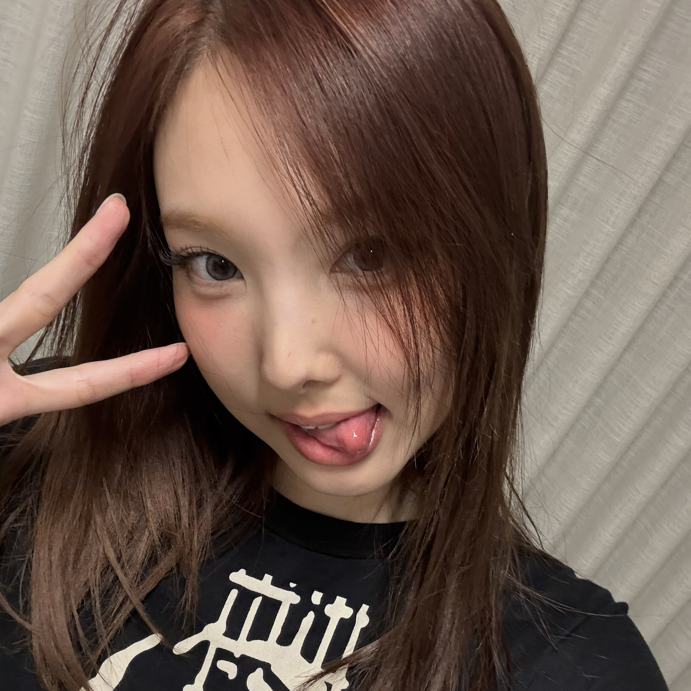 Recent activity shot of Nayeon (TWICE)