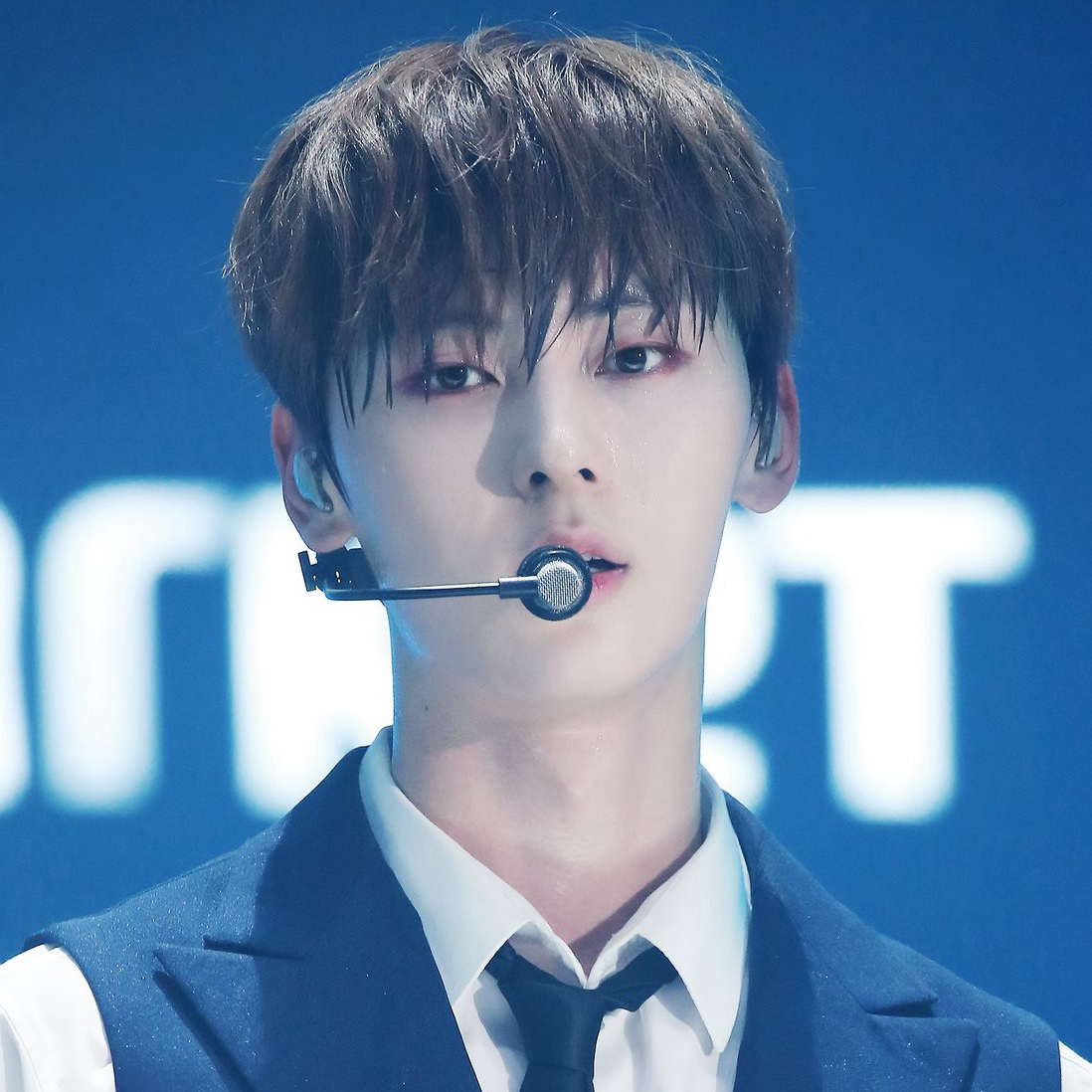 Recent activity shot of Hwang Minhyun