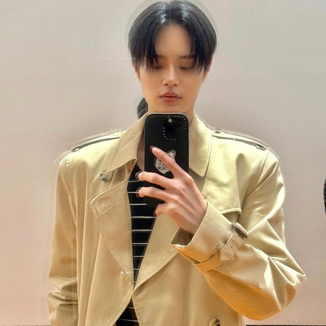 이대휘 (AB6IX) 최근 활동샷