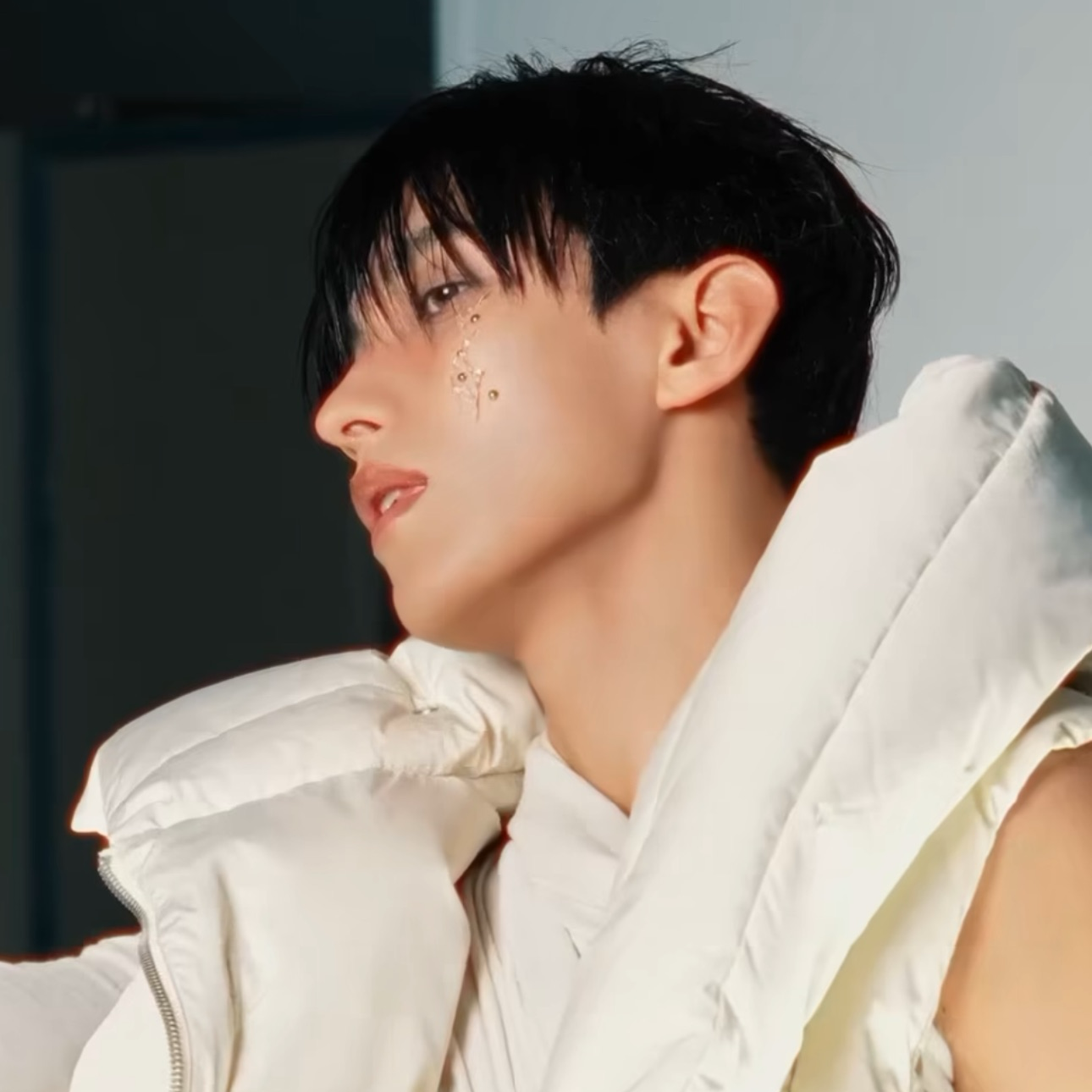 Latest photo of DK (SEVENTEEN)