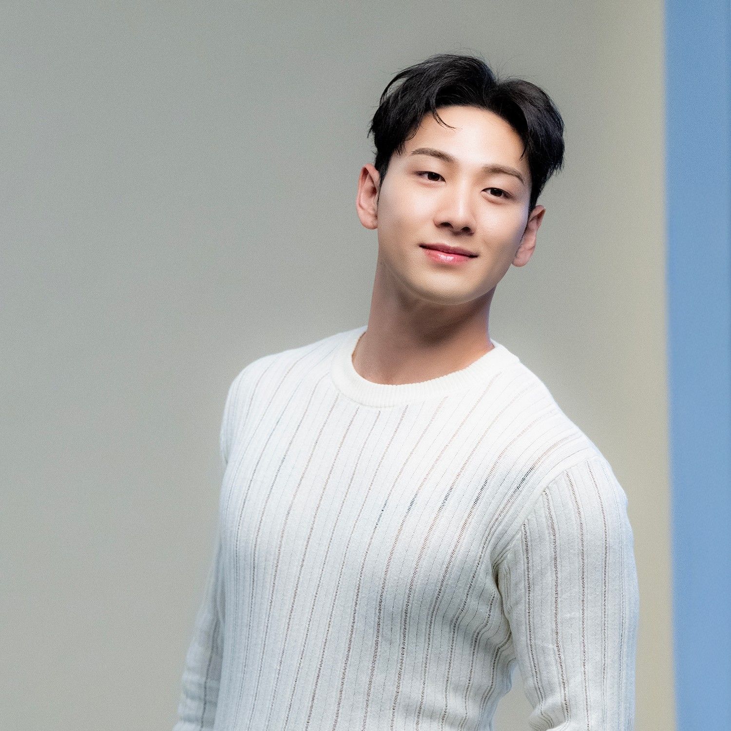 백호의 최신 사진