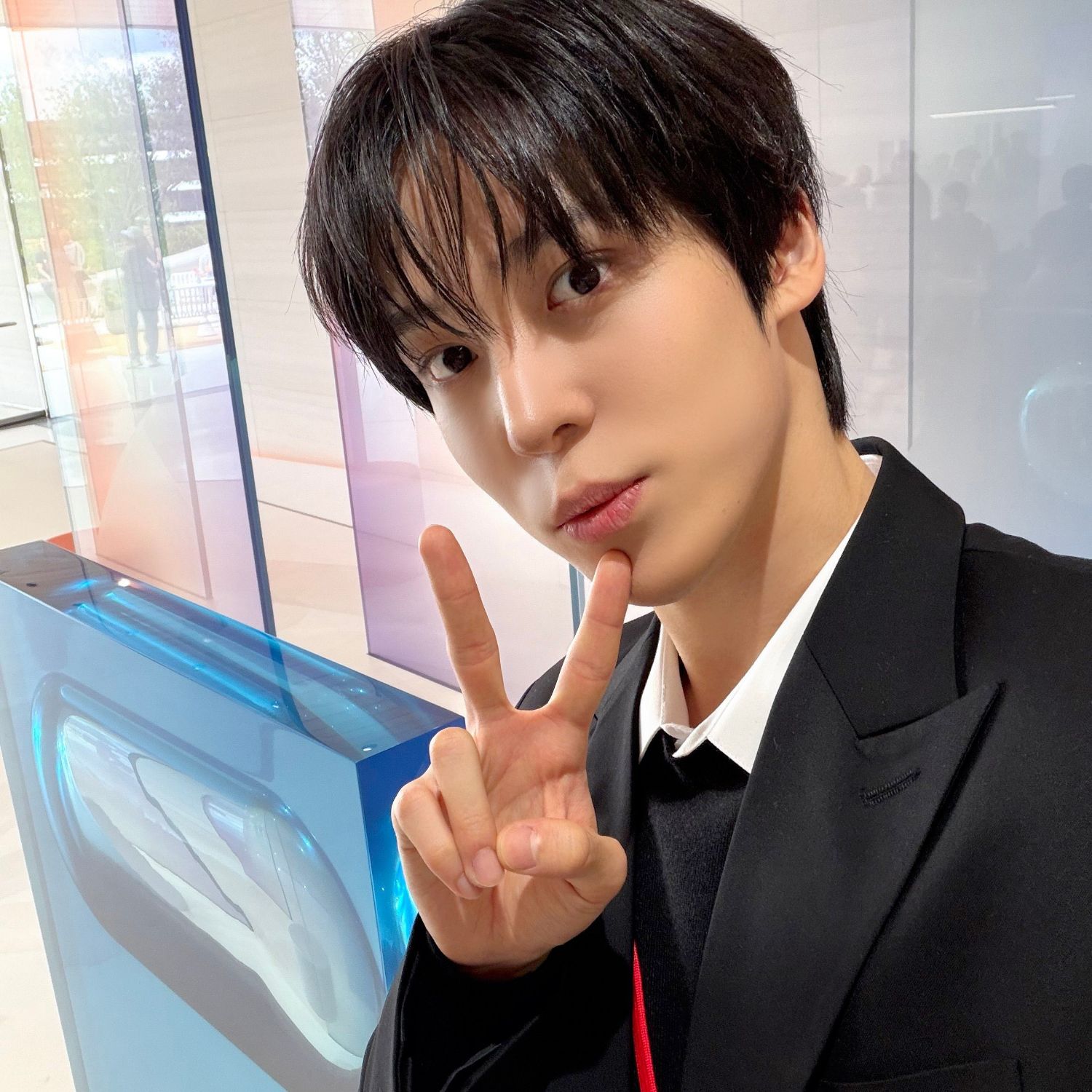 Behind-the-scenes cut of Yunho (ATEEZ)