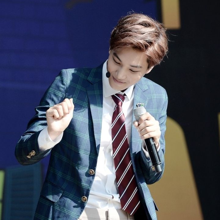 Foto aktivitas terbaru Kai (EXO)