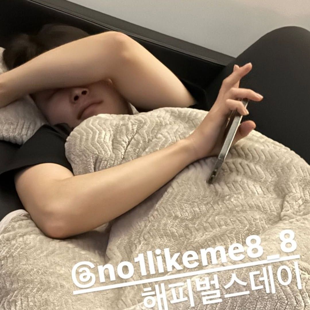 弘中 (ATEEZ)的最新照片