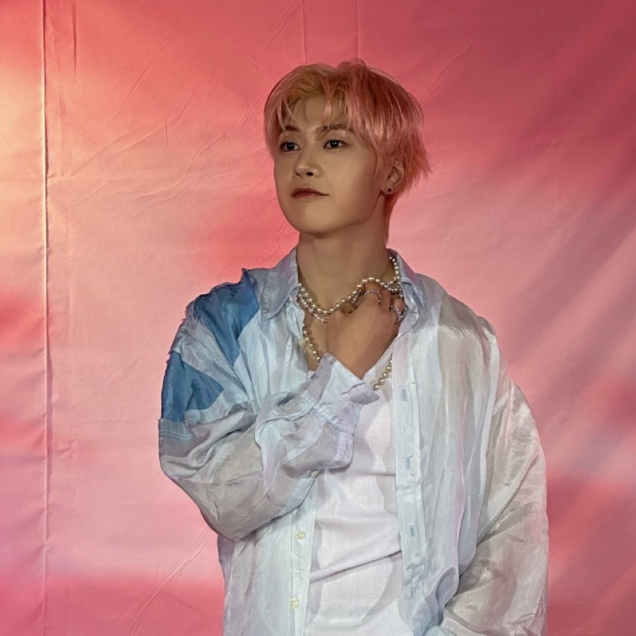 A moment captured by Seok Matthew (ZEROBASEONE)'s fan