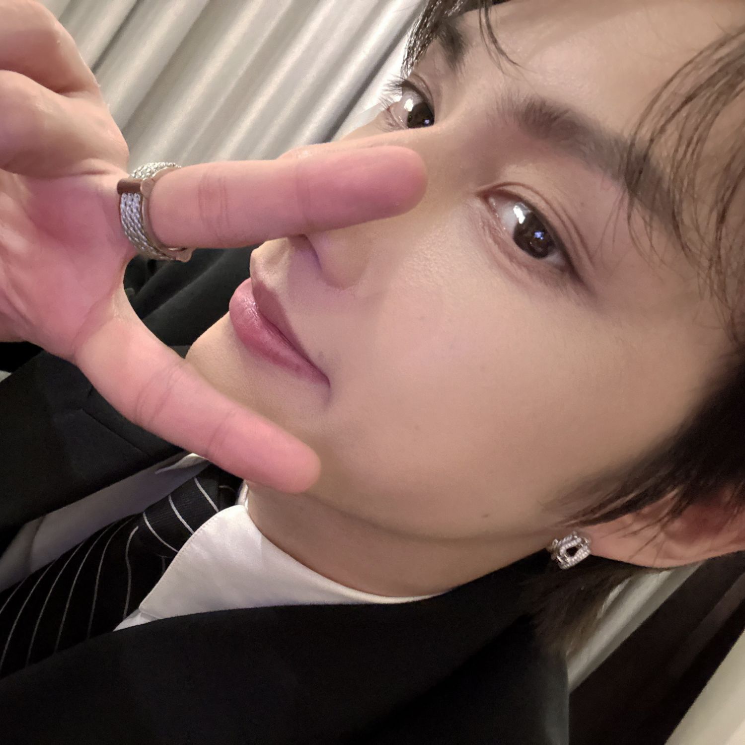 Latest photo of Jun (SEVENTEEN)