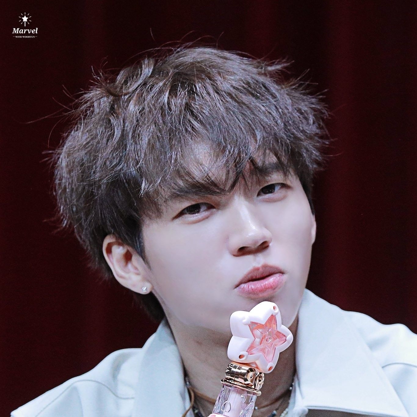 Behind-the-scenes cut of Woohyun (INFINITE)