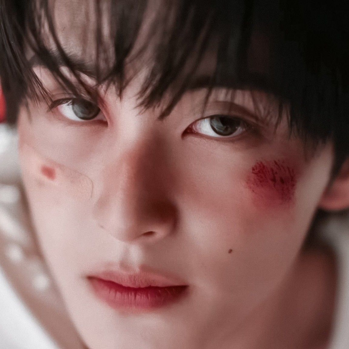 Behind-the-scenes cut of Mark (NCT 127, NCT DREAM)