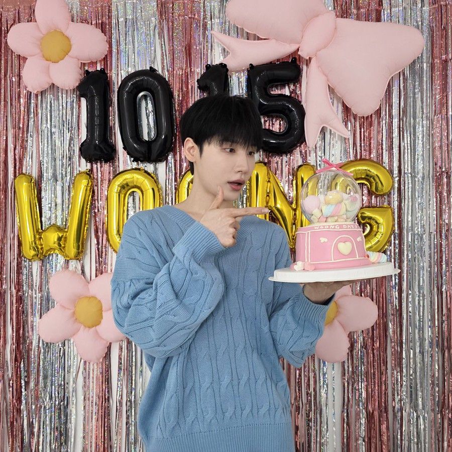 Recent activity shot of Jeon Woong (AB6IX)