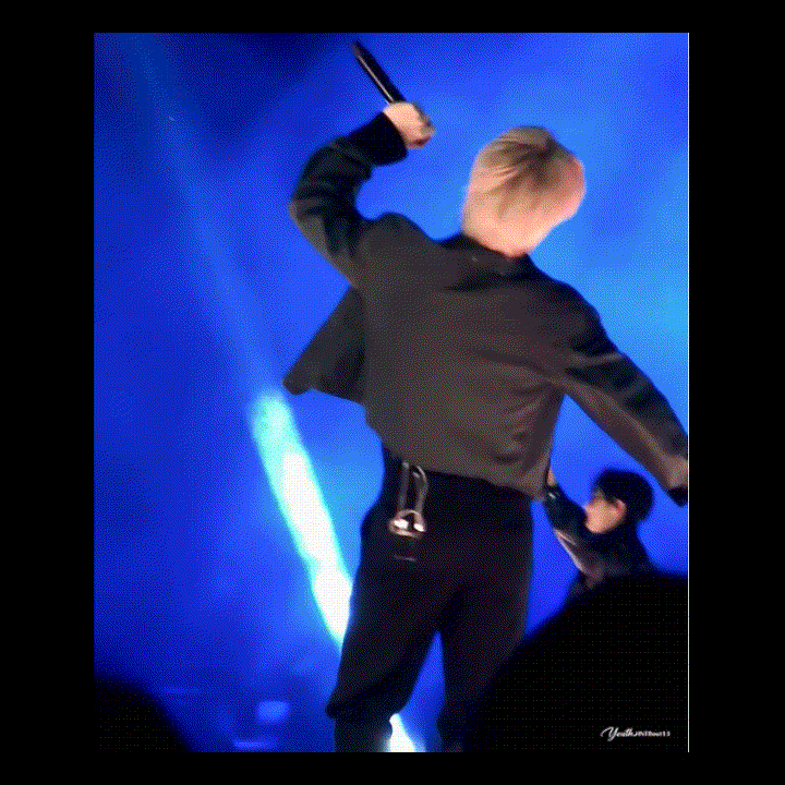 Foto aktivitas terbaru Jimin (BTS)