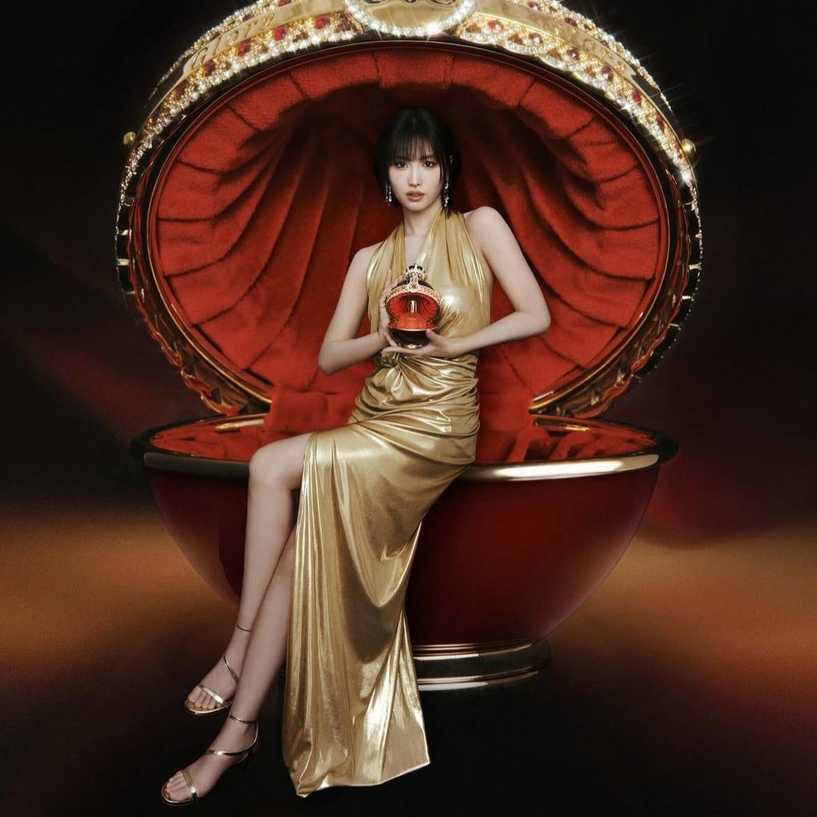 Momo (TWICE)的最新活動照片