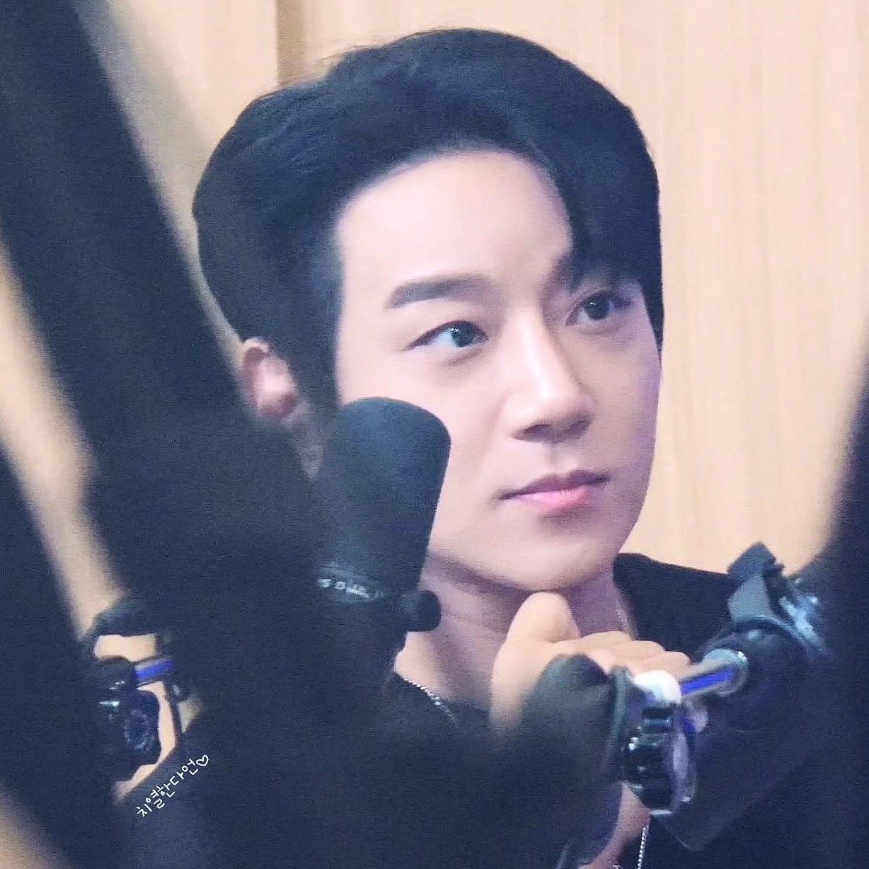 Latest photo of Hwang Chiyeol