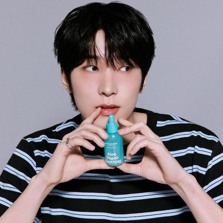Latest photo of Wonwoo (SEVENTEEN)