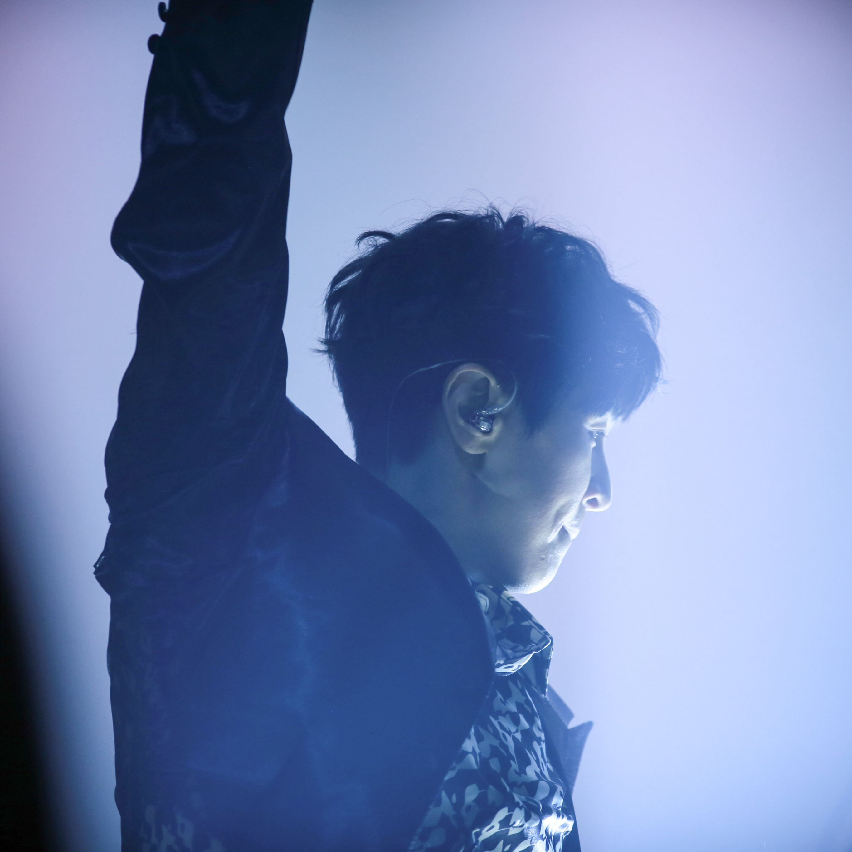 キム・ドンワン (神話)の最新写真