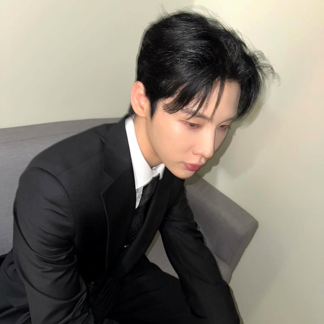 Behind-the-scenes cut of Jeon Woong (AB6IX)