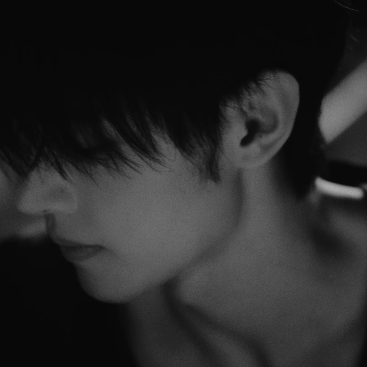 Foto aktivitas terbaru Sunghoon (ENHYPEN)