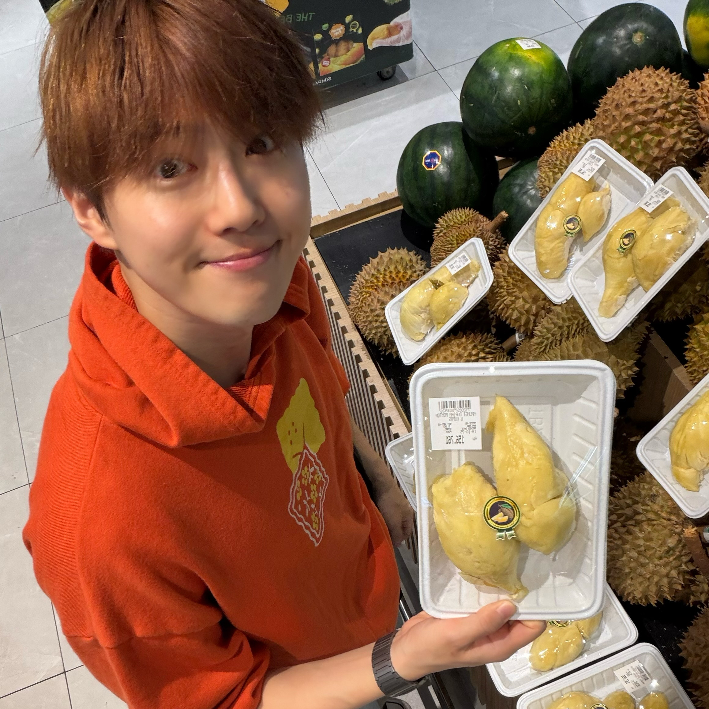 A moment captured by Suho (EXO)'s fan