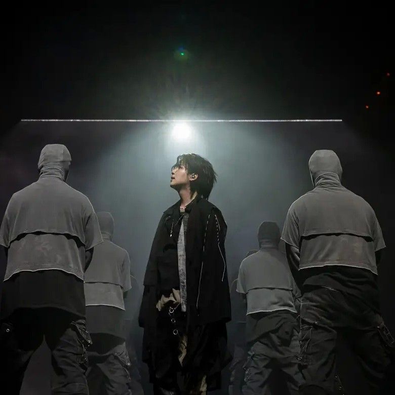 Behind-the-scenes cut of SUGA (BTS)