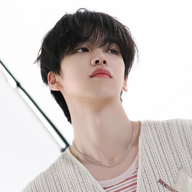 Latest photo of Hanjun (n.SSign)