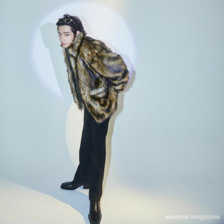 Latest photo of V (BTS)