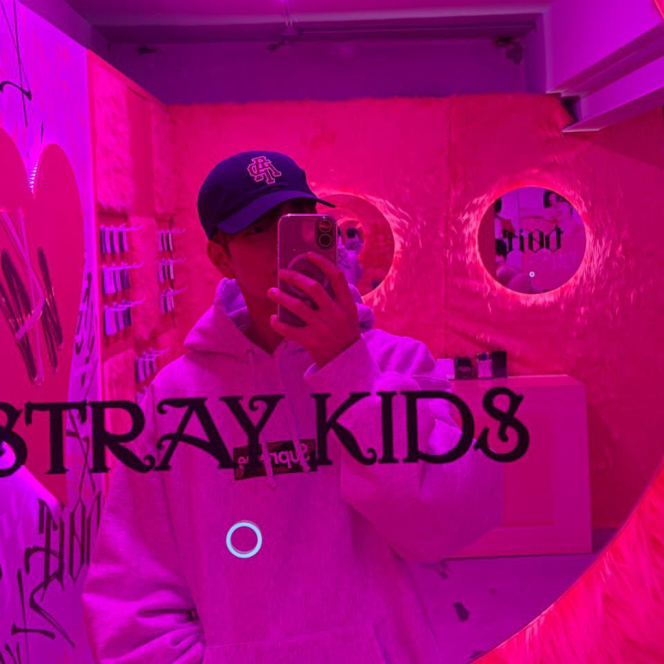 Stray Kids의 최신 사진