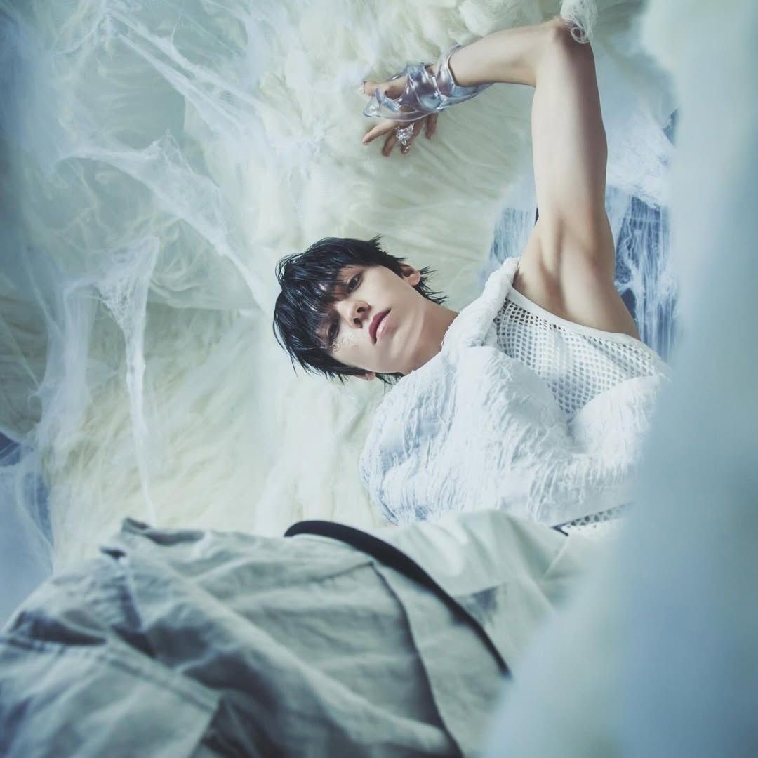 Recent activity shot of Vernon (SEVENTEEN)