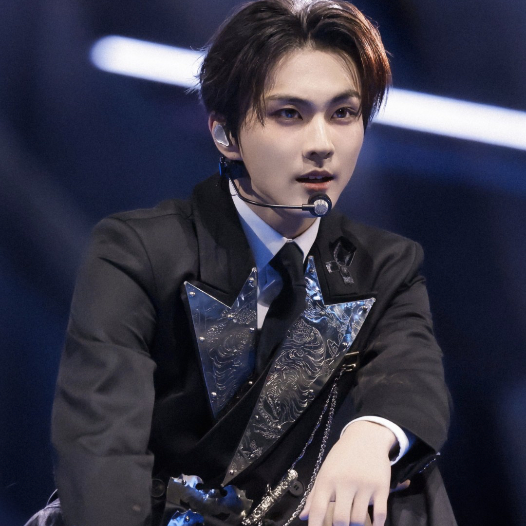 정원 (ENHYPEN) 최근 활동샷