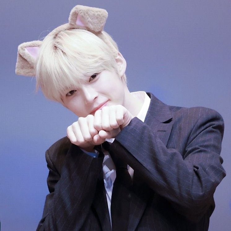 A moment captured by Sung Hanbin (ZEROBASEONE)'s fan