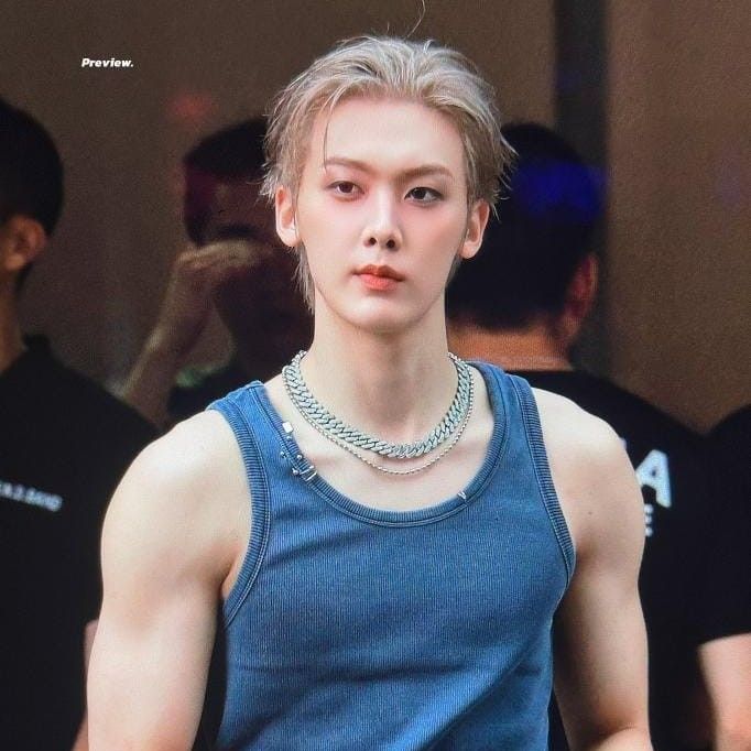 Behind-the-scenes cut of Sanha (ASTRO)