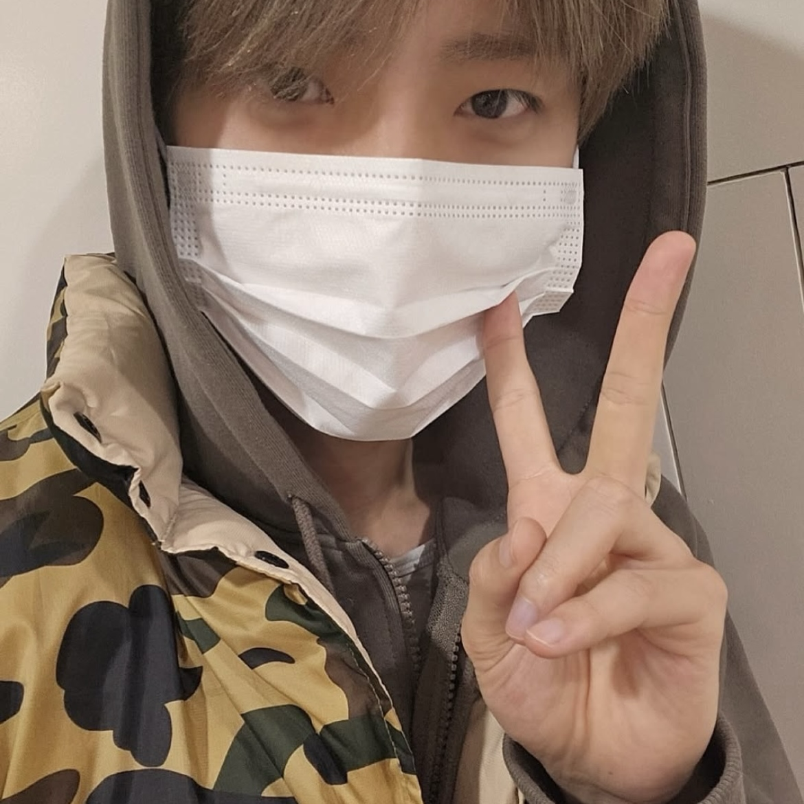 Behind-the-scenes cut of Hui (PENTAGON)