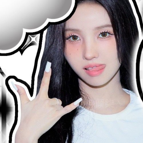 Recent activity shot of Soyeon (i-dle)