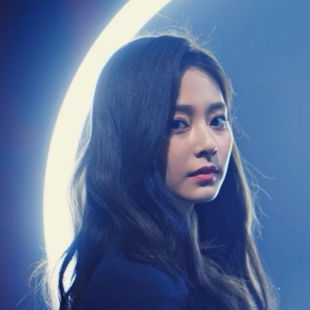 ツウィ (TWICE)の舞台裏ショット