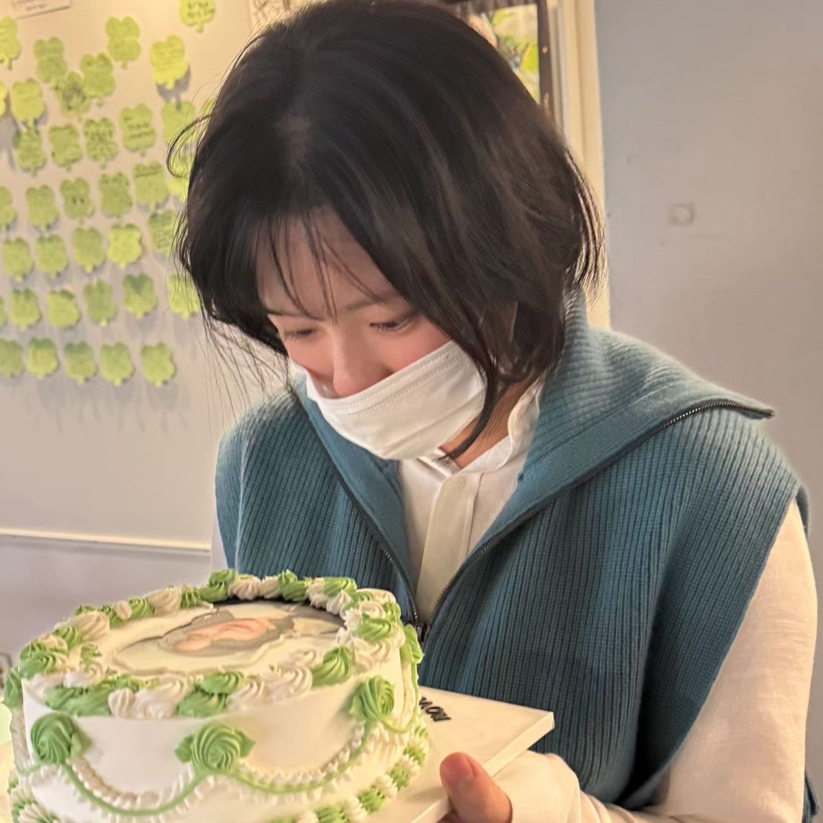 A moment captured by Jeongyeon (TWICE)'s fan