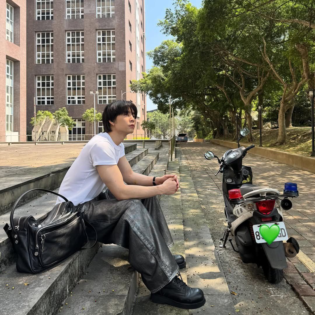 A moment captured by Johnny (NCT 127)'s fan