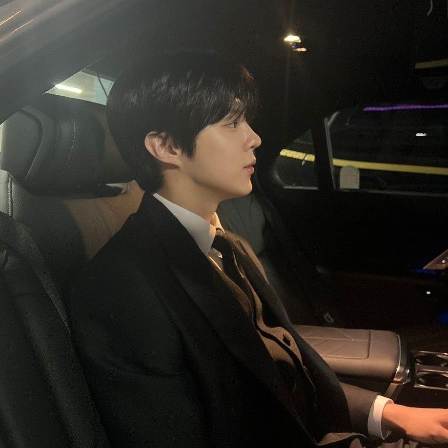 A moment captured by Kim Wooseok's fan