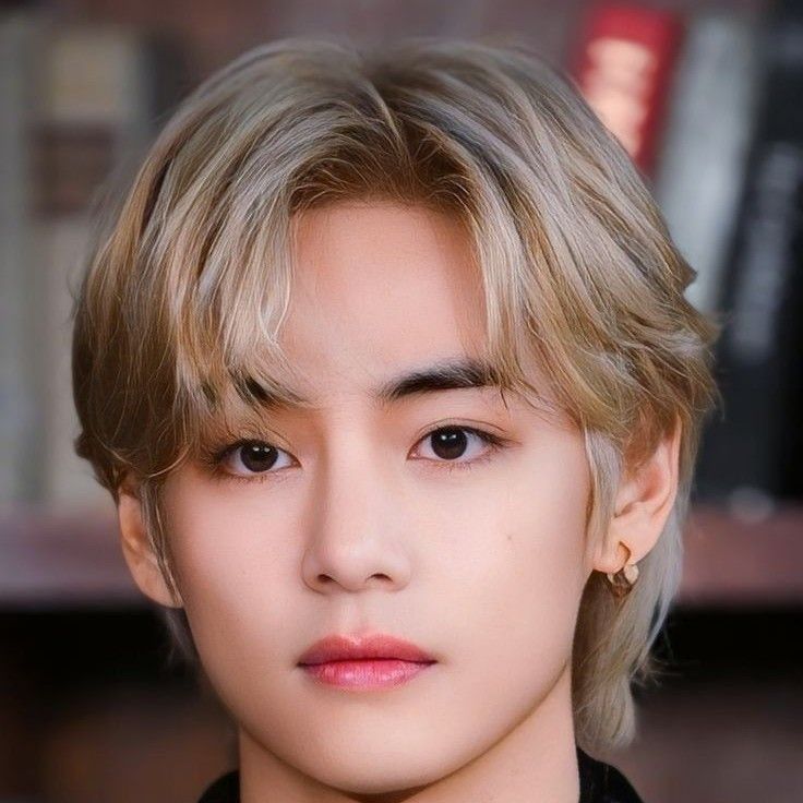뷔 (방탄소년단)의 비하인드 컷