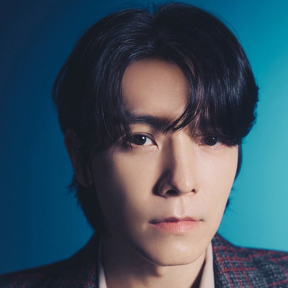 Latest photo of Donghae (Super Junior)
