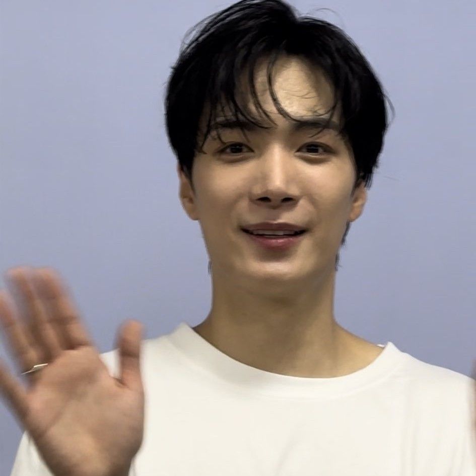 Latest photo of Kim Jonghyeon